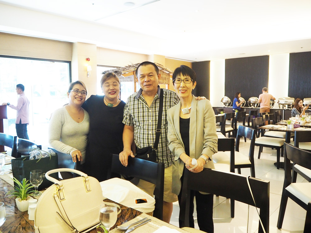 三重県津市コムデシオ