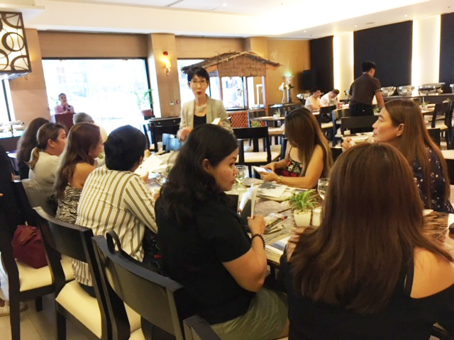 三重県津市コムデシオ