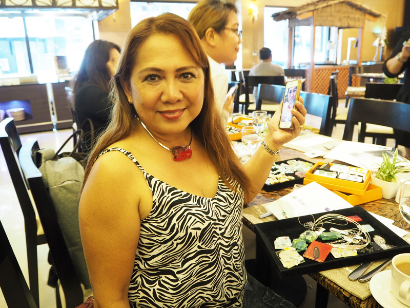 三重県津市コムデシオ