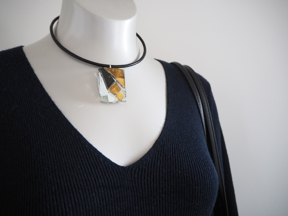 ガラスアクセサリー