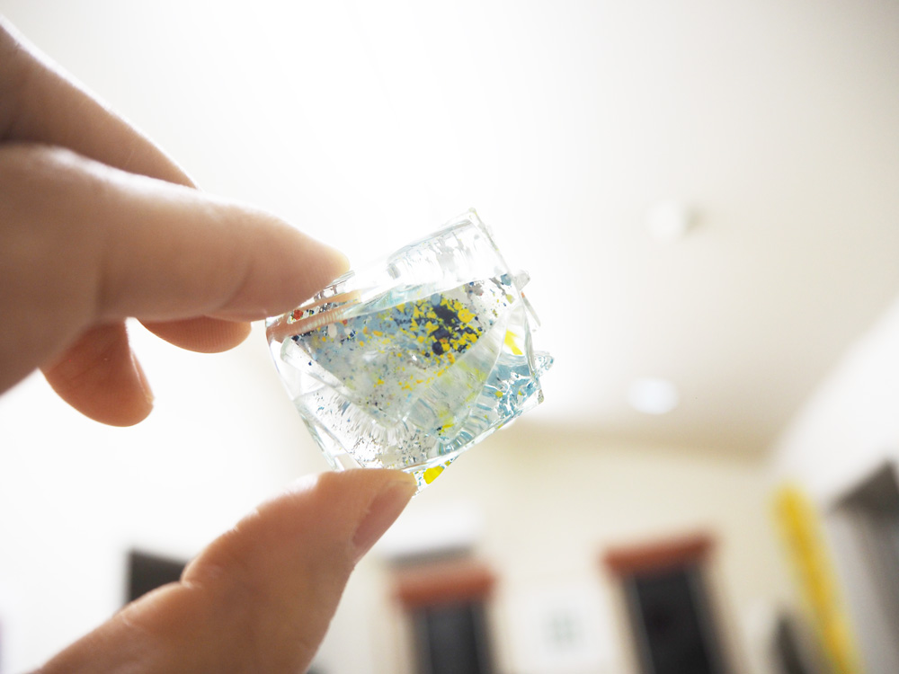 ガラスアクセサリー