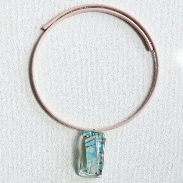 ガラスアクセサリー