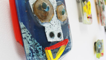 今日の「この子」ガラスのオブジェ「顔」シリーズ